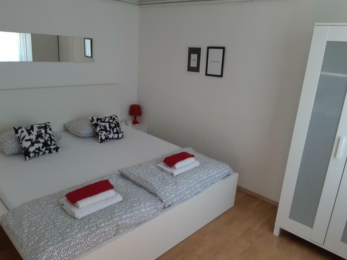 Apartamento Mirjam Novi Vinodolski Exterior foto